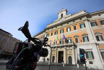 Manovra, testo in Aula domattina con fiducia: entro venerdì il via libera