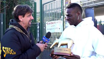 Balotelli, nuovo Tapiro d’Oro: “Vieira rompeva le scatole, ma non ci ho litigato”