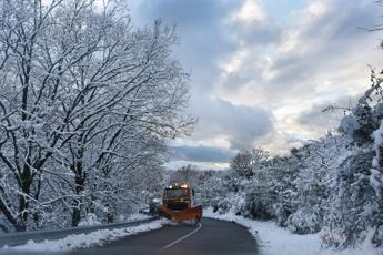 Burrasca artica sull’Italia, gelo e neve in arrivo: le previsioni meteo