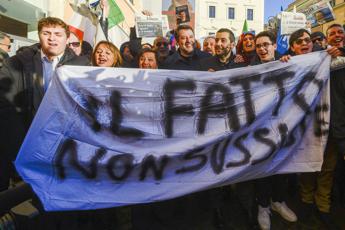 Open Arms, Salvini a Roma festeggia assoluzione e attacca la sinistra